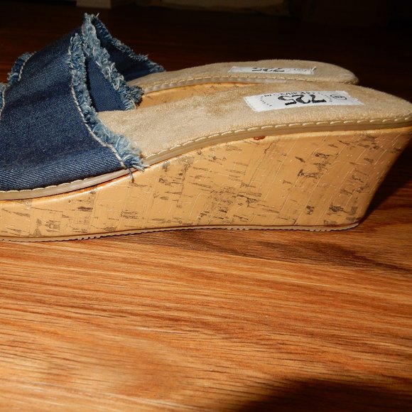 denim wedges, sandals - Picture 2 of 5